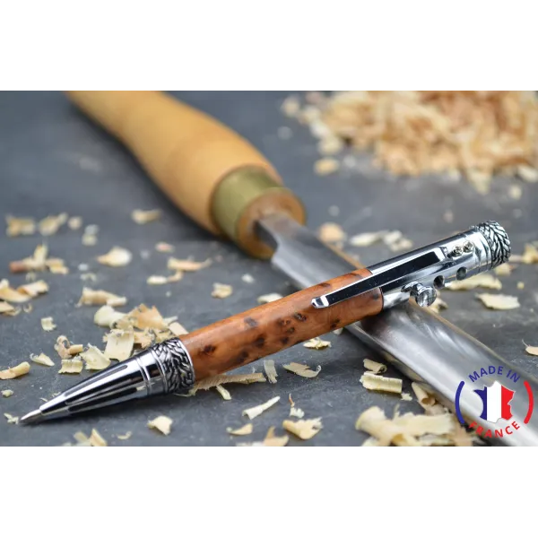 Passion ballpoint pen made of Moroccan cedar wood Thuya wood from Morocco - Au Bois Enchanté
