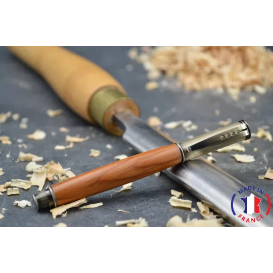 Stylo bille SOPHIA en bois de If  - Au Bois Enchanté