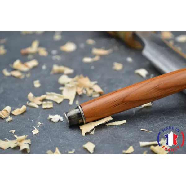 Stylo bille SOPHIA en bois de If  - Au Bois Enchanté