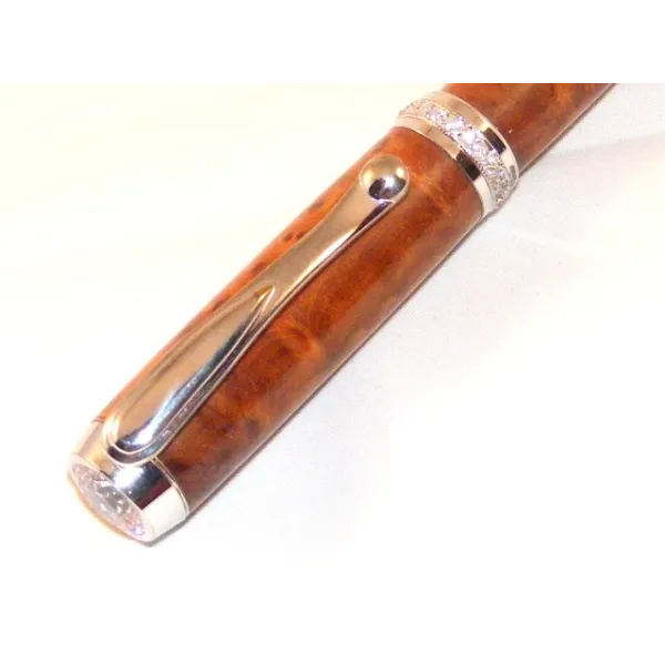 Stylo bois Sarah en loupe d'orme Bois loupe d'orme - Au Bois Enchanté